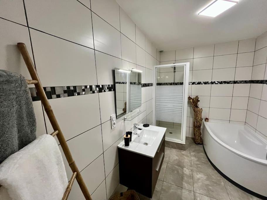 Apartamento La Catalane T4 Destination Saintcyp Exterior foto
